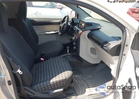 2013 Scion Iq from USA, damaged, VIN JTNJJXB0XDJ022381